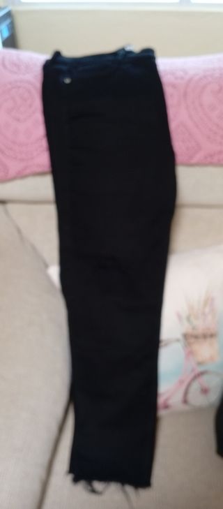 Pantalón vaquero negro Zara sin estrenar