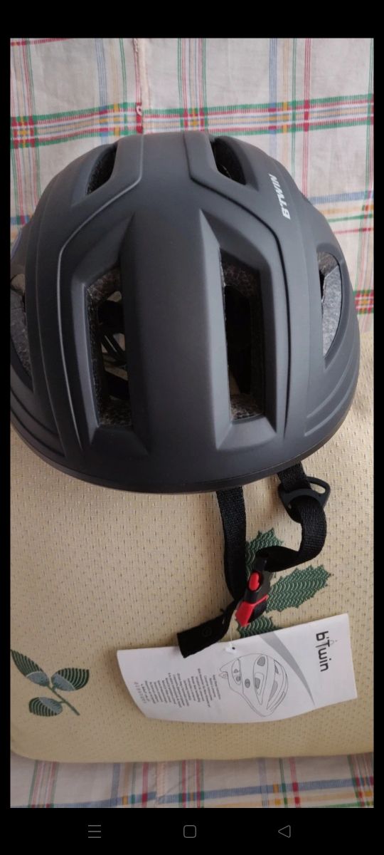 Casco de bici Btwin negro