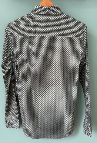 Camisa estampada hombre