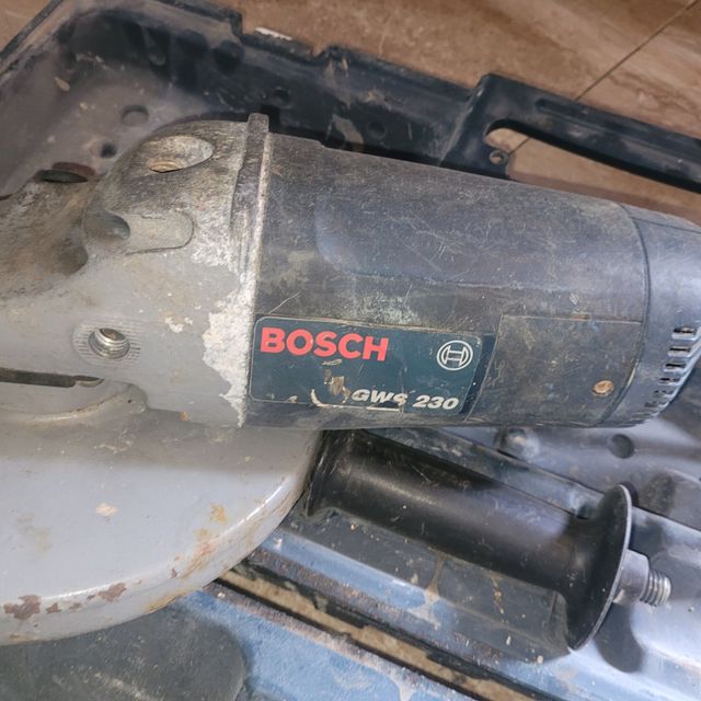 Radial Bosch con disco