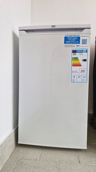 Nevera Beko 86L