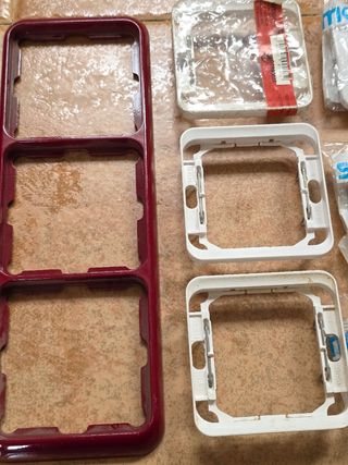 Simón 75 Mecanismos, teclasy Marcos