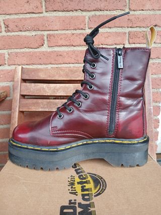 Botas Dr. Martens Jadon II Cherry Red Talla 39