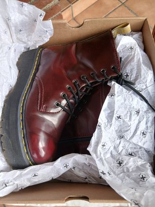 Botas Dr. Martens Jadon II Cherry Red Talla 39