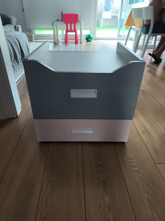 Mesita infantil 2 cajones