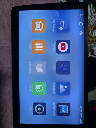 Se vende pantalla multimedia de 10" 8g 