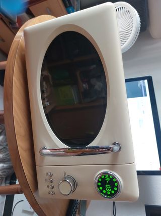 Microondas Beige Estilo Retro