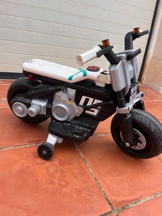 Moto eléctrica para bebé a partir de 12 meses