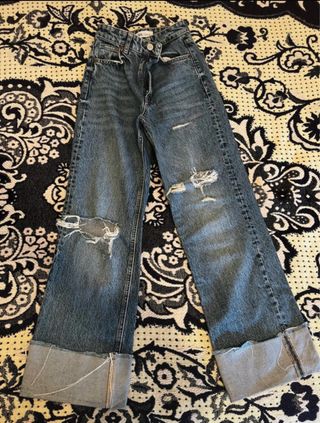 Pantalones vaqueros rotos anchos