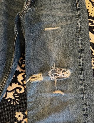 Pantalones vaqueros rotos anchos