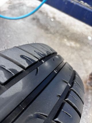 2 Llantas con Neumáticos Dunlop