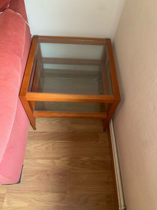 Mesa auxiliar cristal y madera