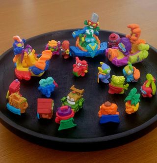 Lote Juguetes Superthings