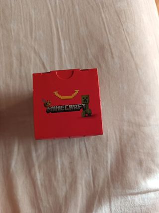 Sorpresina Minecraft McDonald's sigillata