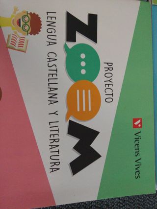 Libros escolares ZOOM Vicens Vives