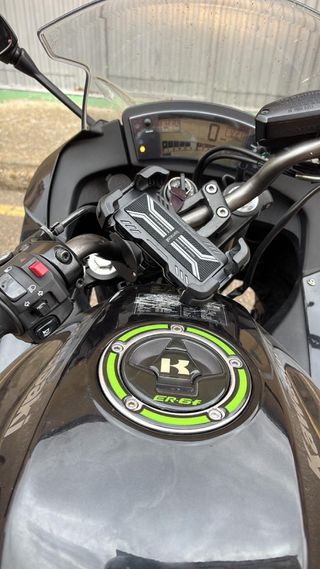 Moto Kawasaki ER 6F ABS Negra