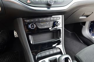 Opel Astra GS-Line+Navegacion+Camara Trasera+USB