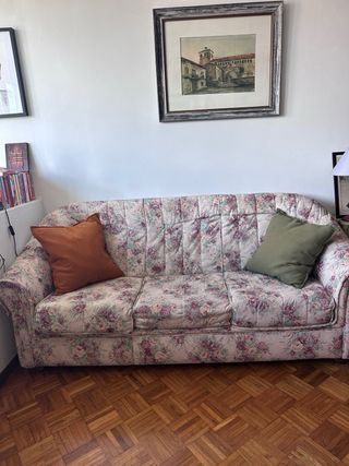 Sofá vintage floral