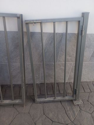 Puerta de hierro para piscina
