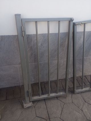 Puerta de hierro para piscina