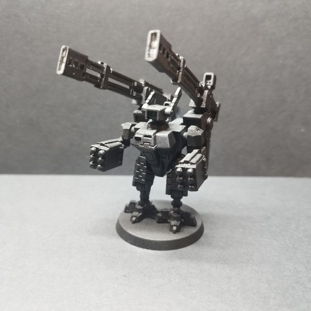 Tau Broadside Battlesuit XV88 Montado y Imprimado