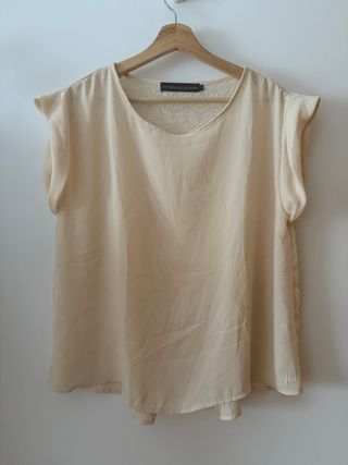 Blusa Victoria & Lucchino Beige