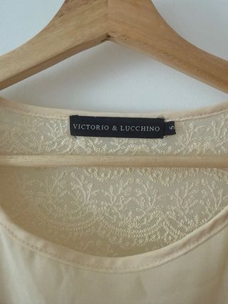 Blusa Victoria & Lucchino Beige