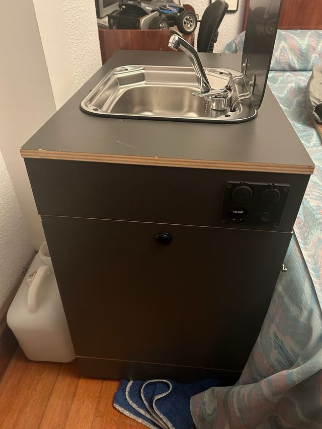 Mueble Camper con Fregadero