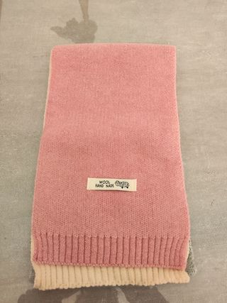 Sciarpa lana fatta a mano rosa e beige