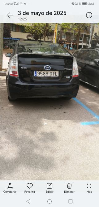 Toyota Prius 2010