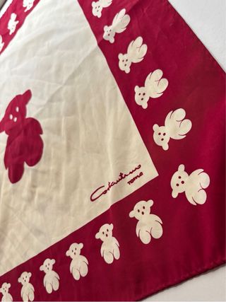 Pañuelo vintage Tous.