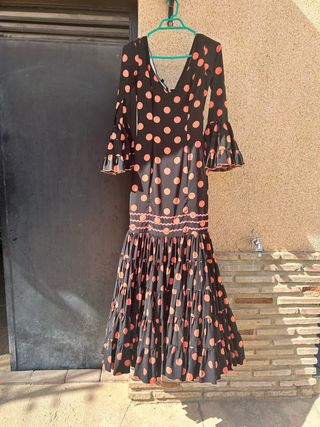 Vestido de flamenca lunares