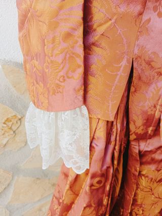 Traje fallera hecho a mano