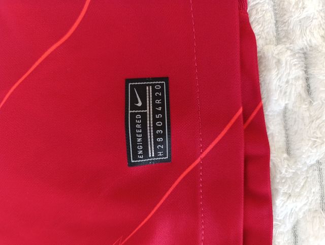 Camiseta Liverpool Nike Dri-Fit Talla M