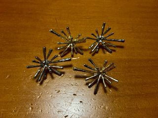 Pendientes estrella dorados y plateados (2 pares)