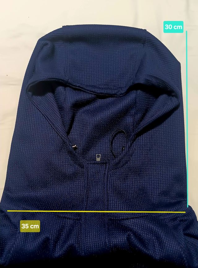 Chaqueta Zara hombre.Capucha, forro y  cremallera