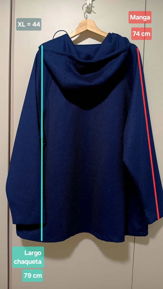 Chaqueta Zara hombre.Capucha, forro y  cremallera