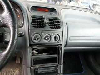 Pantalla Central Renault Laguna 1998