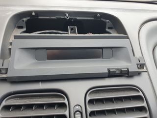 Pantalla Central Renault Laguna 1998