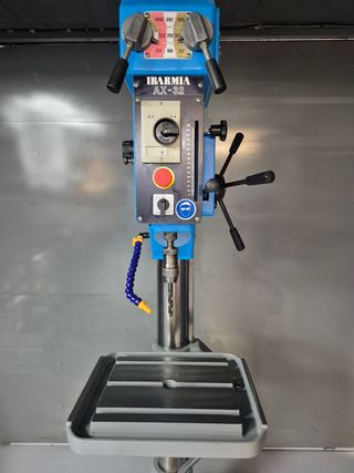 IBARMIA AX-32 