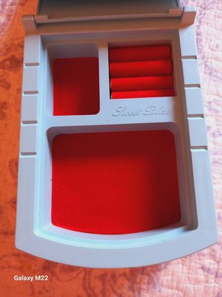 Joyero infantil con caja de música