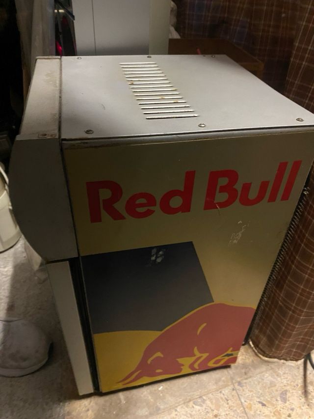 Nevera Red Bull