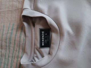 Jersey McKenzie gris y blanco nuevo