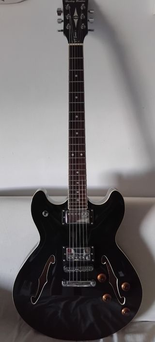 Guitarra Eléctrica Tipo Gibson 335 Negra