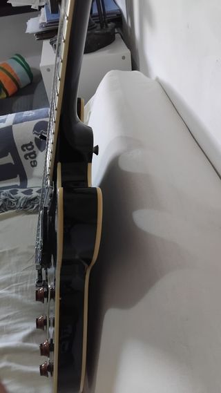 Guitarra Eléctrica Tipo Gibson 335 Negra