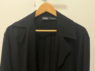 Gabardina Zara Negra