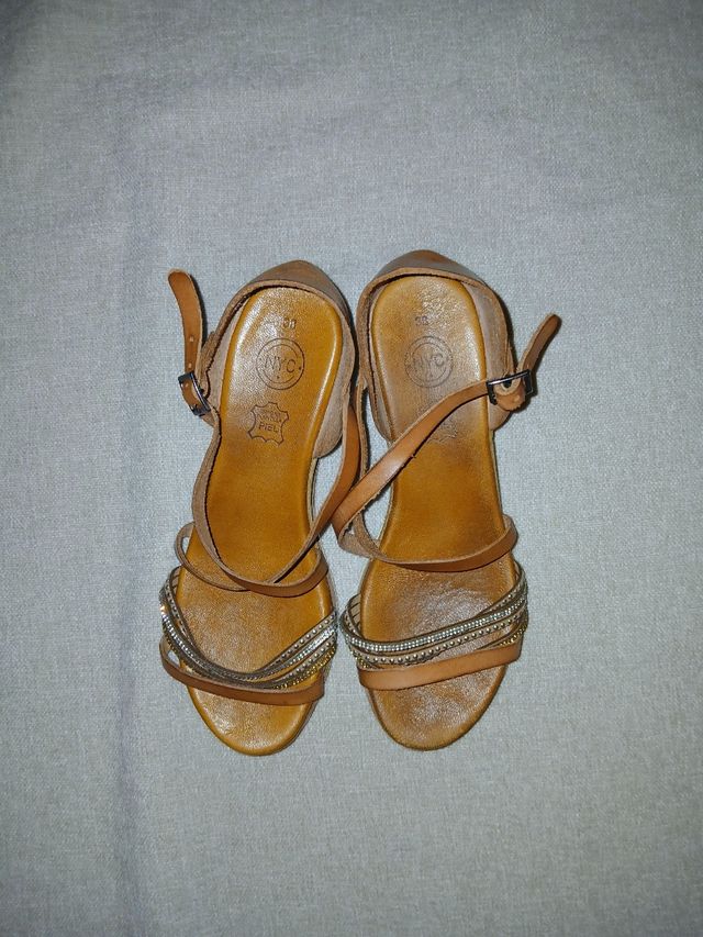 Sandalias NYC Talla 38 Marrón