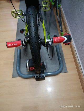 Rodillo para bicicleta ALENO