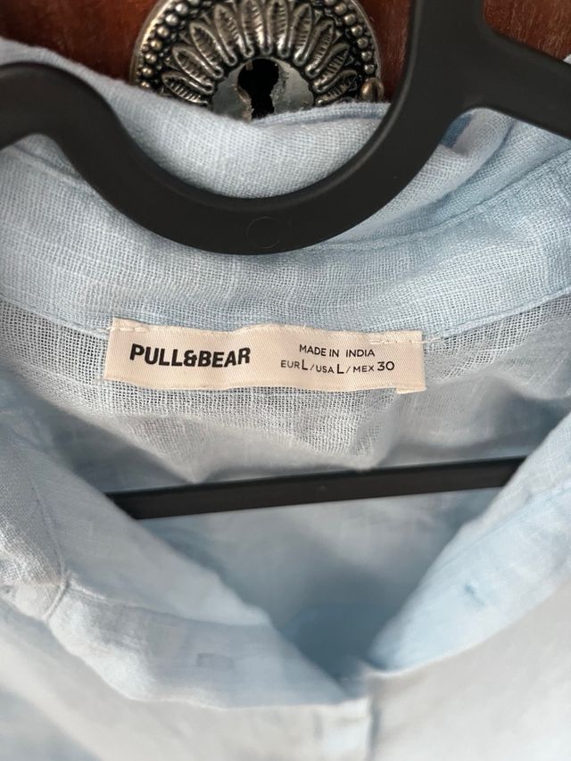 Camisa Manga Comprida Pull&Bear Branca e azul