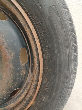 Rueda de coche
